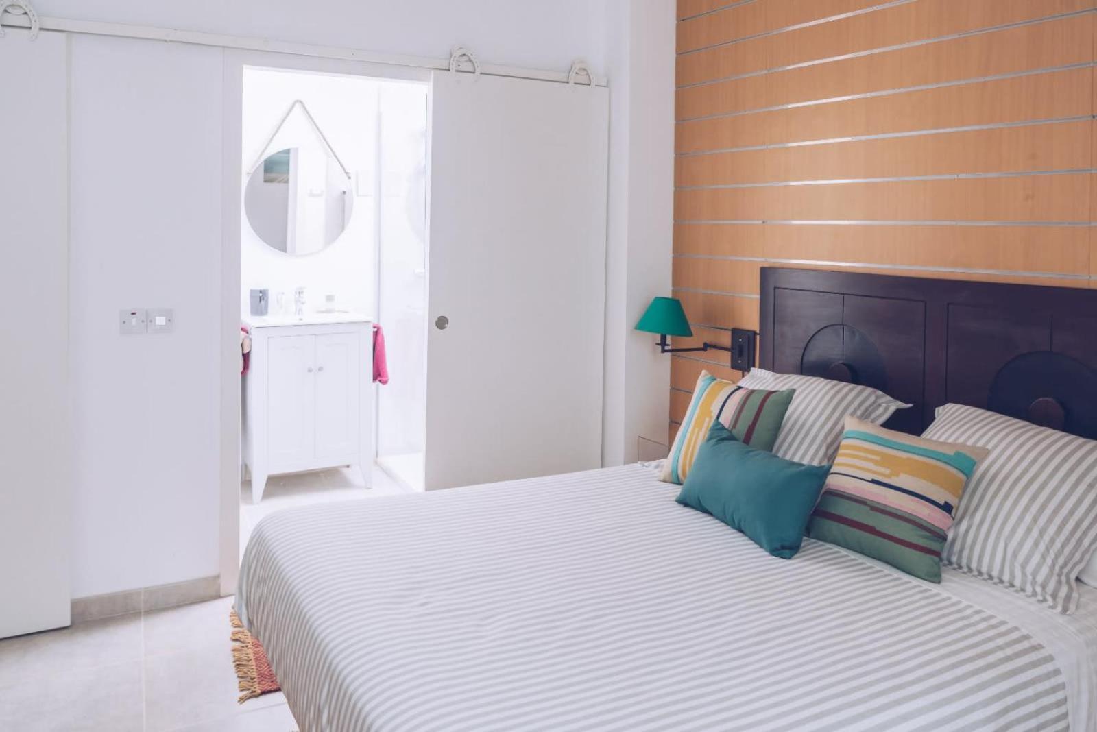 Chic & Luxurious 2-Br Escape Designed For Elegance Apartment Gibraltar Exterior foto
